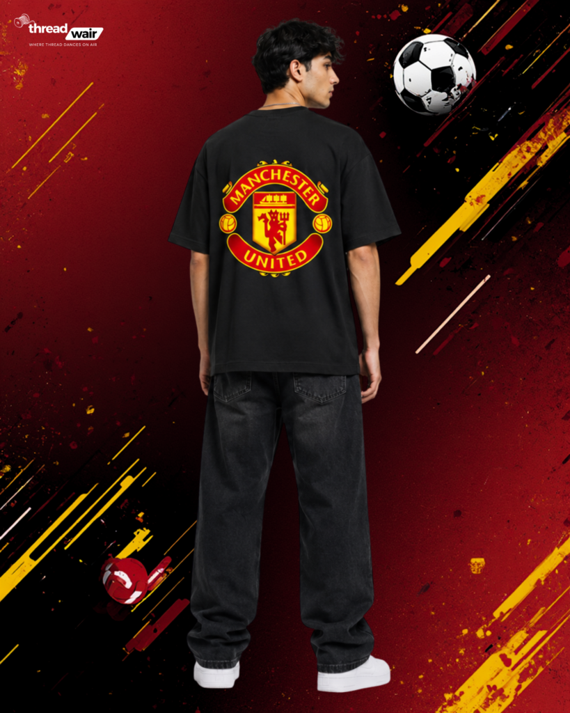 Manchester United Classic Crest T-Shirt Black  (Oversized)